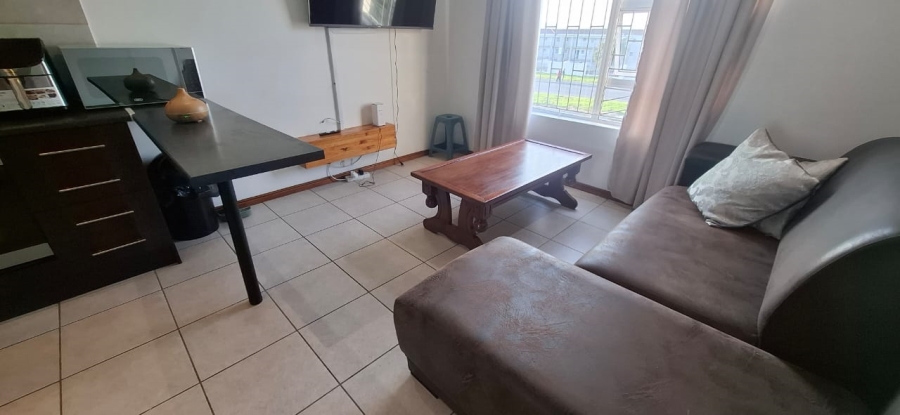 To Let 2 Bedroom Property for Rent in Hagley Western Cape